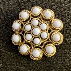 Retired Stella & Dot Paradise Beaded Pendant Brooch